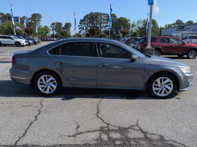 2018 Volkswagen Passat 2.0T SE