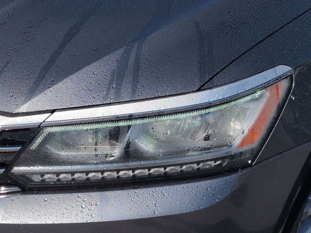 2018 Volkswagen Passat 2.0T SE