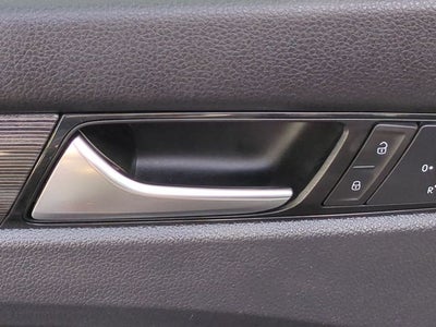 2020 Volkswagen Passat 2.0T R-Line