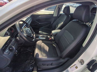 2020 Volkswagen Passat 2.0T R-Line