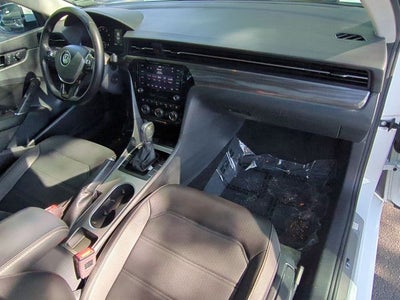 2020 Volkswagen Passat 2.0T R-Line