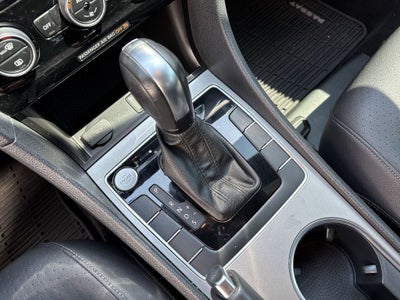 2021 Volkswagen Passat 2.0T R-Line