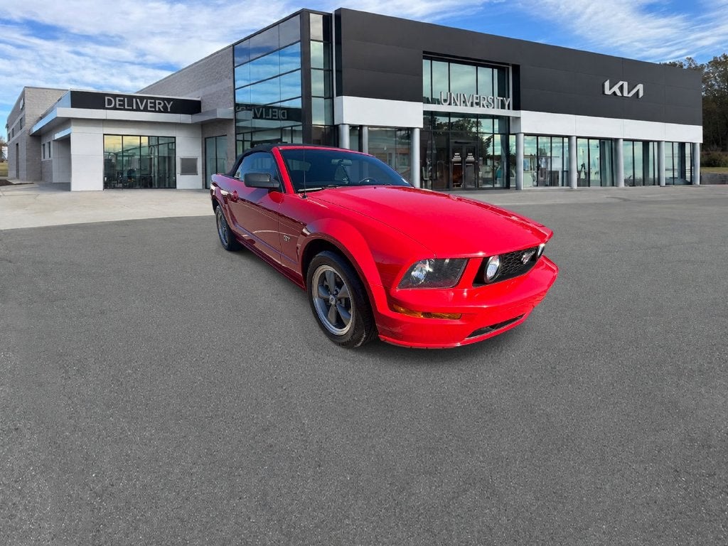 2006 Ford Mustang GT Deluxe