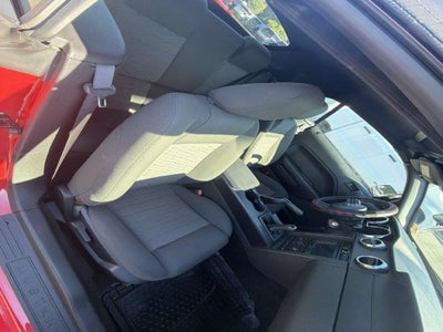 2006 Ford Mustang GT Deluxe