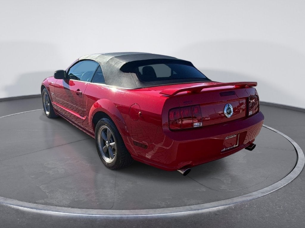 2006 Ford Mustang GT Deluxe