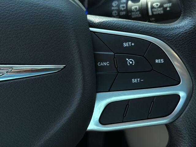 2021 Chrysler Voyager L
