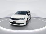 2021 Chrysler Voyager L