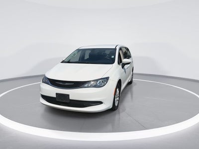 2021 Chrysler Voyager L