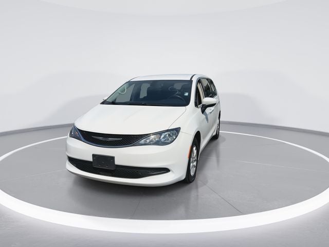 2021 Chrysler Voyager L