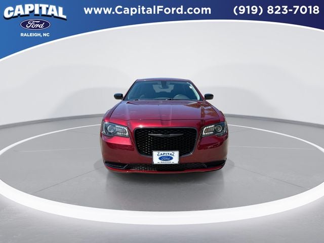 2023 Chrysler 300 Touring