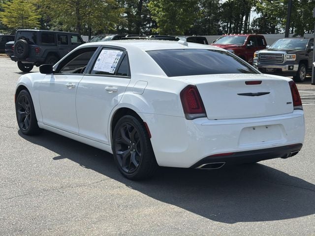 2023 Chrysler 300 Touring
