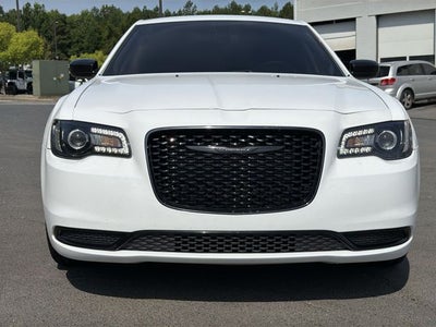 2023 Chrysler 300 Touring