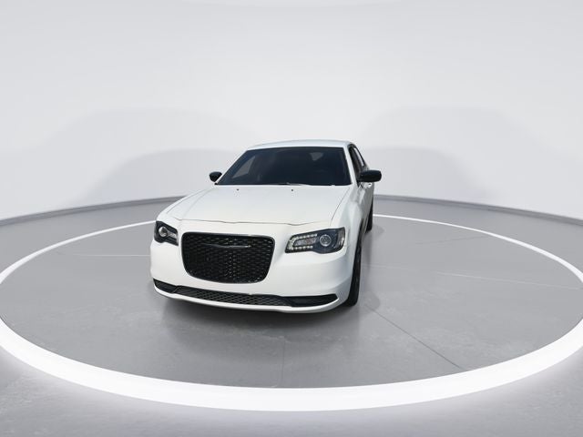 2023 Chrysler 300 Touring