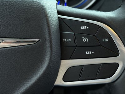 2023 Chrysler 300 Touring