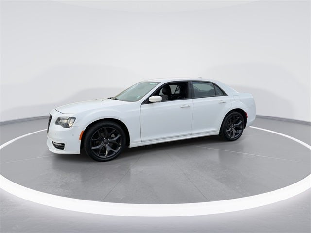 2023 Chrysler 300 Touring