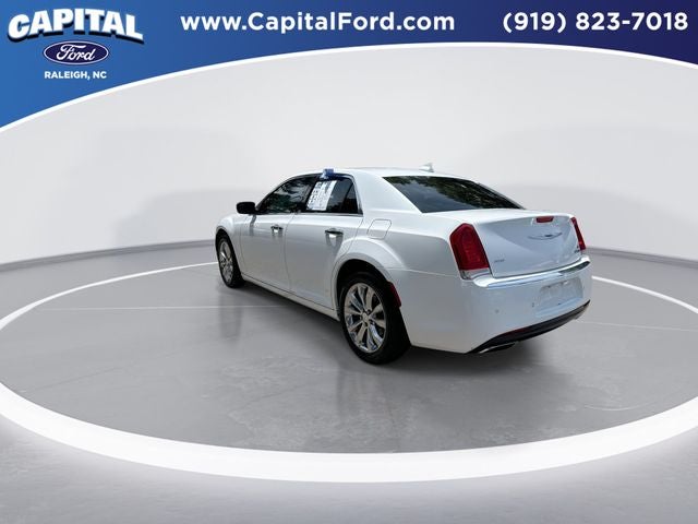2018 Chrysler 300 Limited