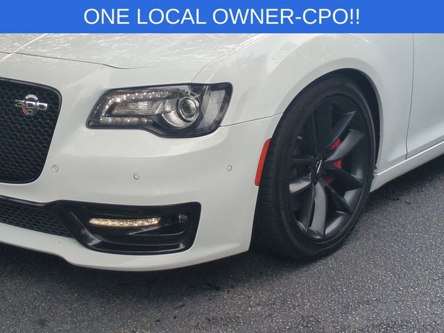 2023 Chrysler 300 C