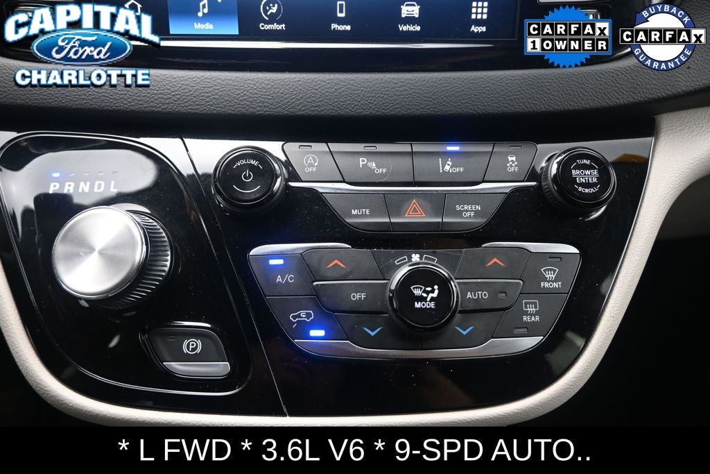 2023 Chrysler Pacifica Touring L