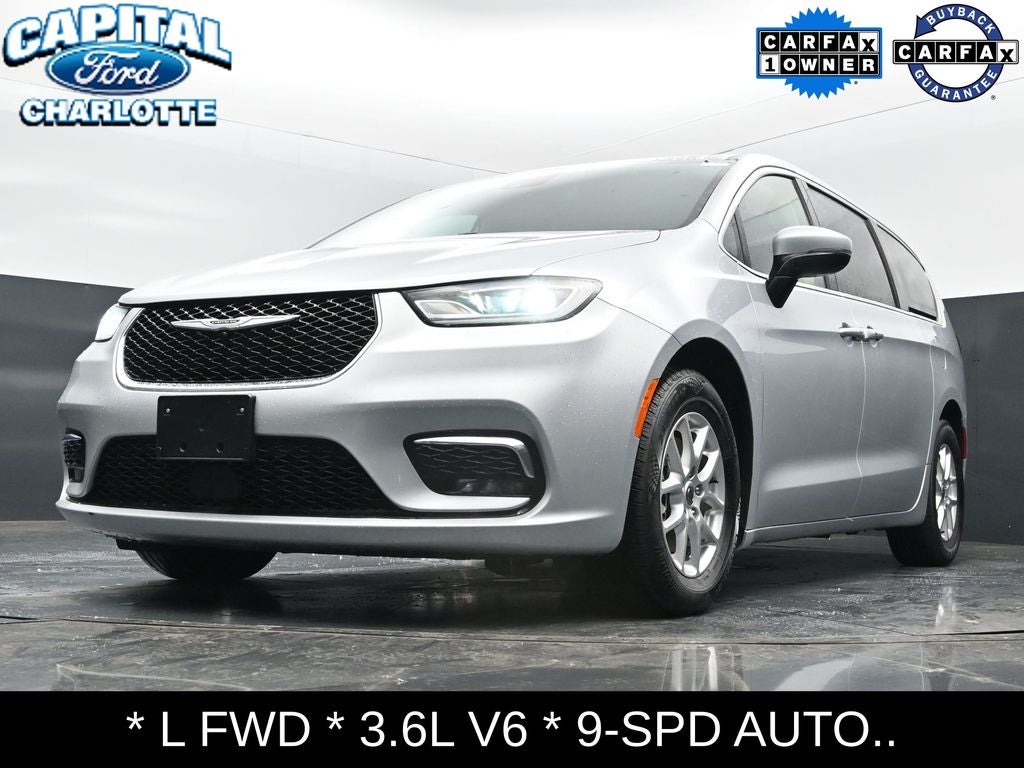 2023 Chrysler Pacifica Touring L