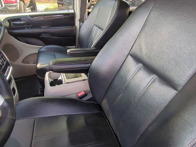 2015 Chrysler Town & Country Touring