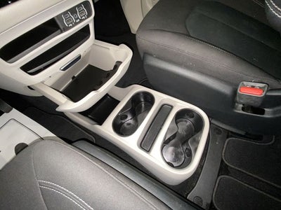 2021 Chrysler Voyager LX
