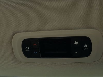 2021 Chrysler Voyager LX