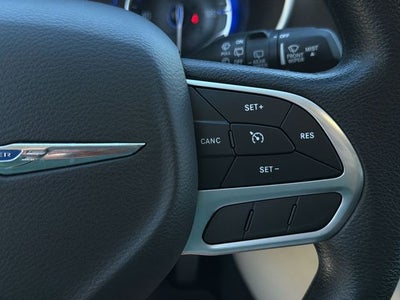 2021 Chrysler Voyager LX