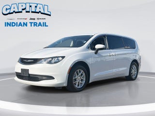2021 Chrysler Voyager LX