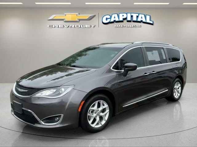 2017 Chrysler Pacifica Touring L Plus
