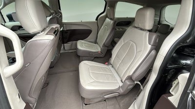 2017 Chrysler Pacifica Touring L Plus