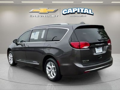 2017 Chrysler Pacifica Touring L Plus