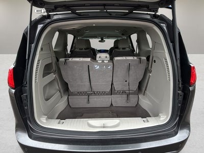 2017 Chrysler Pacifica Touring L Plus