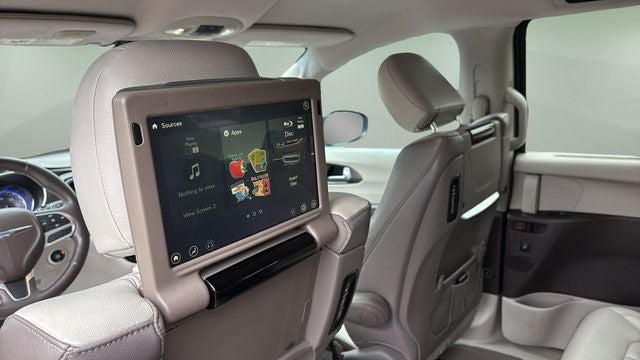 2017 Chrysler Pacifica Touring L Plus