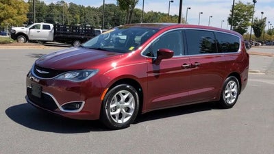 2018 Chrysler Pacifica Touring Plus