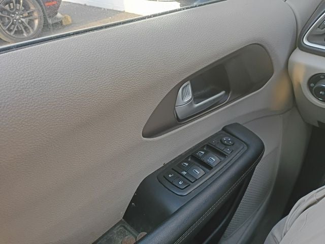 2018 Chrysler Pacifica Touring Plus