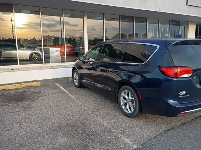 2018 Chrysler Pacifica Touring Plus