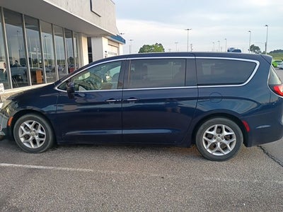 2018 Chrysler Pacifica Touring Plus