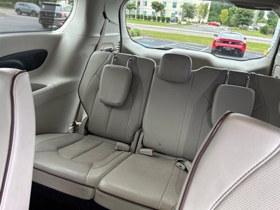 2017 Chrysler Pacifica Limited