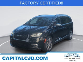 2025 Chrysler Pacifica Pinnacle
