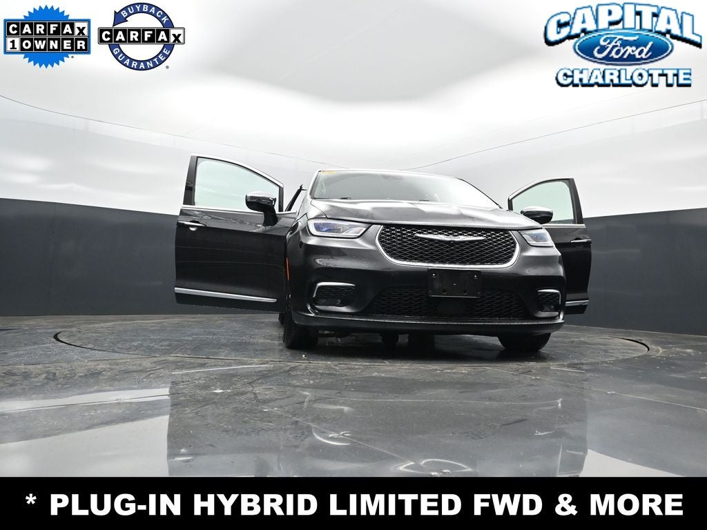 2023 Chrysler Pacifica Hybrid Limited