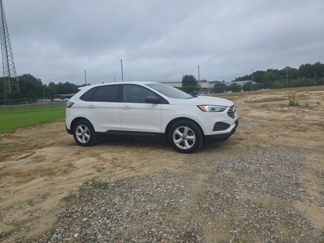 2020 Ford Edge SE