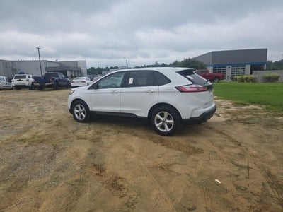 2020 Ford Edge SE