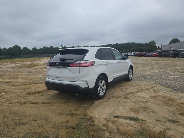 2020 Ford Edge SE
