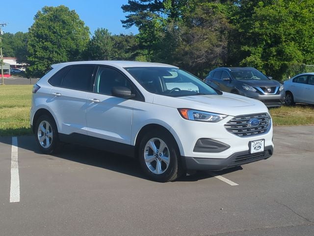 2020 Ford Edge SE