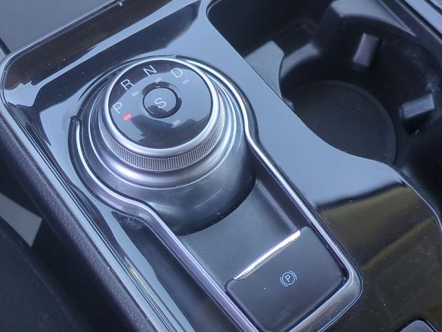 2020 Ford Edge SE