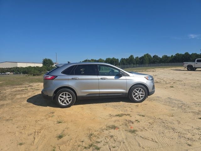 2021 Ford Edge SE