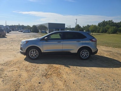 2021 Ford Edge SE