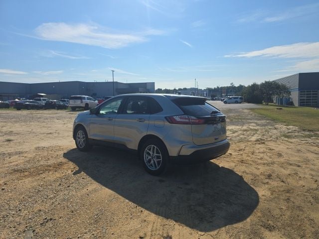 2021 Ford Edge SE