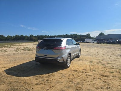 2021 Ford Edge SE