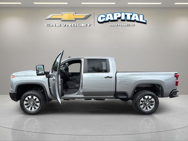 2025 Chevrolet Silverado 2500HD Custom